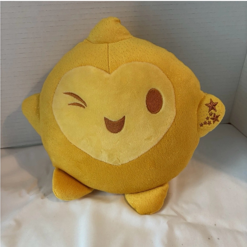 Disney Wish Hug & Wish Star 10” LED Glowing Stuffed Star